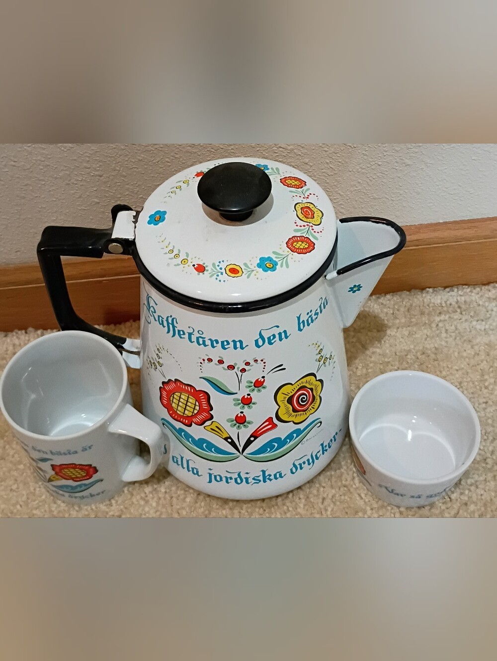 Vintage Berggren Enamel Coffee Set - White - Picture 3 of 7